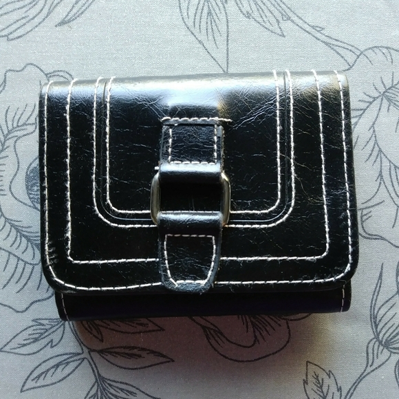 WHITE STAG Black Tri-fold Wallet - Picture 5 of 14